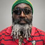 Douala, un homme organise des funérailles nationales pour son chien